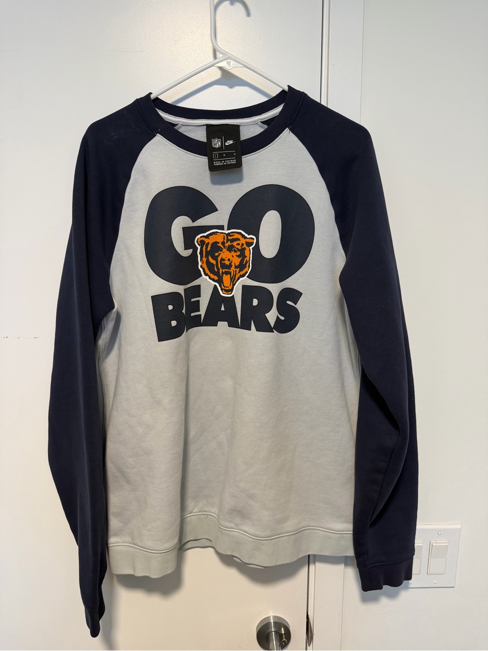 Nike Men’s GO BEARS Crewneck Sweatshirt - Navy, Gray & Orange